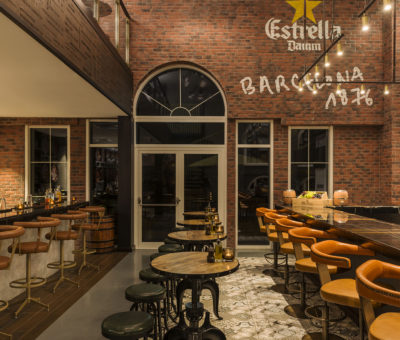 Taperia bar and seeting area