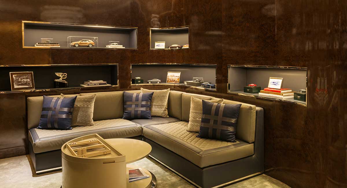Habtoor-Palace-Dubai-Bentley-Lounge-