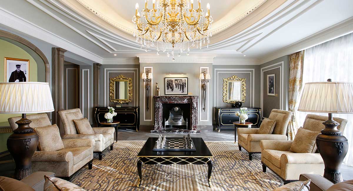 Habtoor-Palace-Dubai-Sir-Winston-Churchill-Suite-An-elegant-study-room-with-a-well-appointed-lounge-area