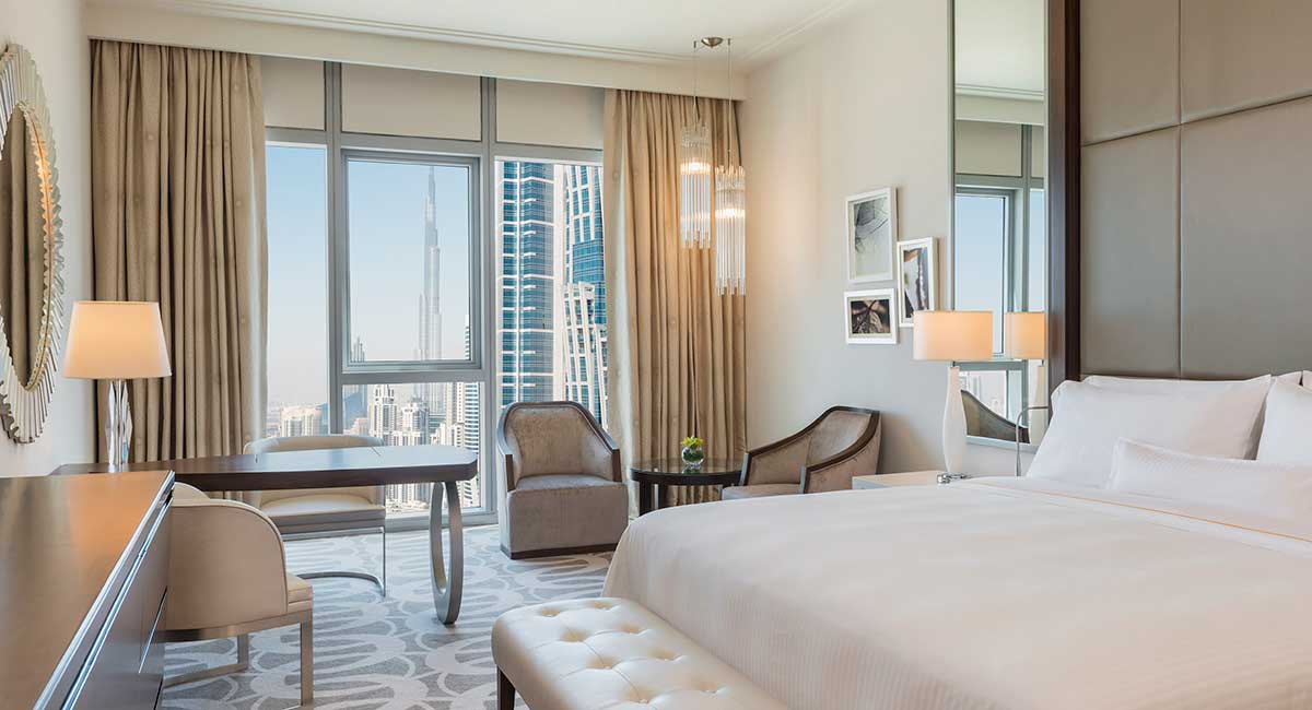 Hilton-Dubai-Al-Habtoor-City_Deluxe-King.004-2