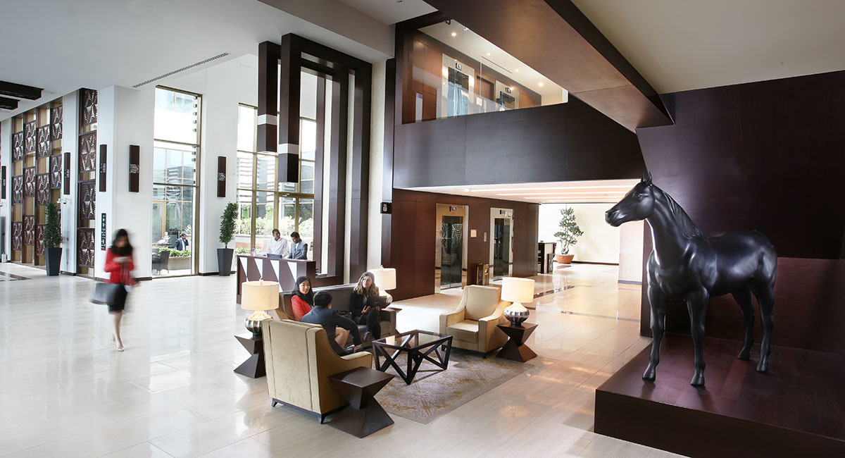Metropolitan-Lobby-7